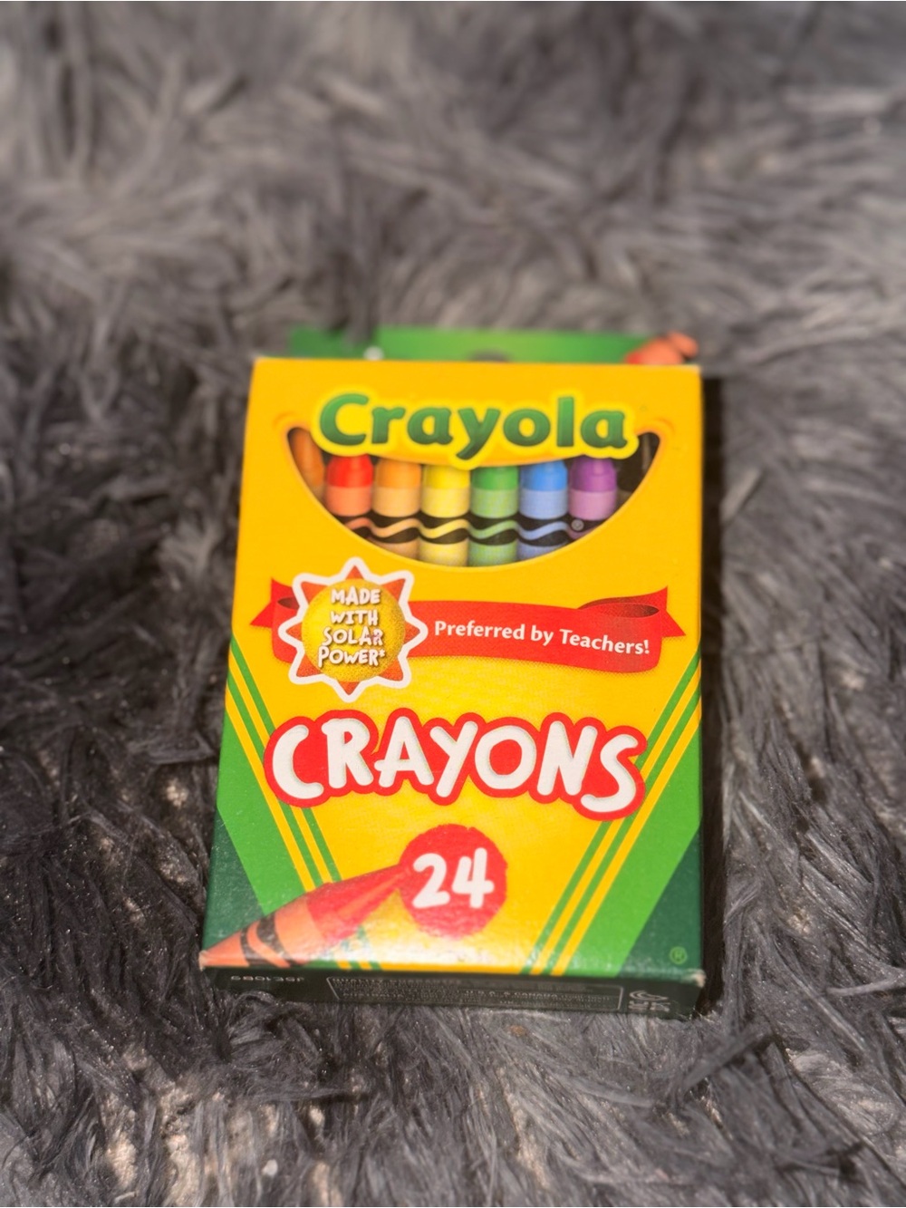 Crayola 24-Count Crayons Pack - Bright Multicolor